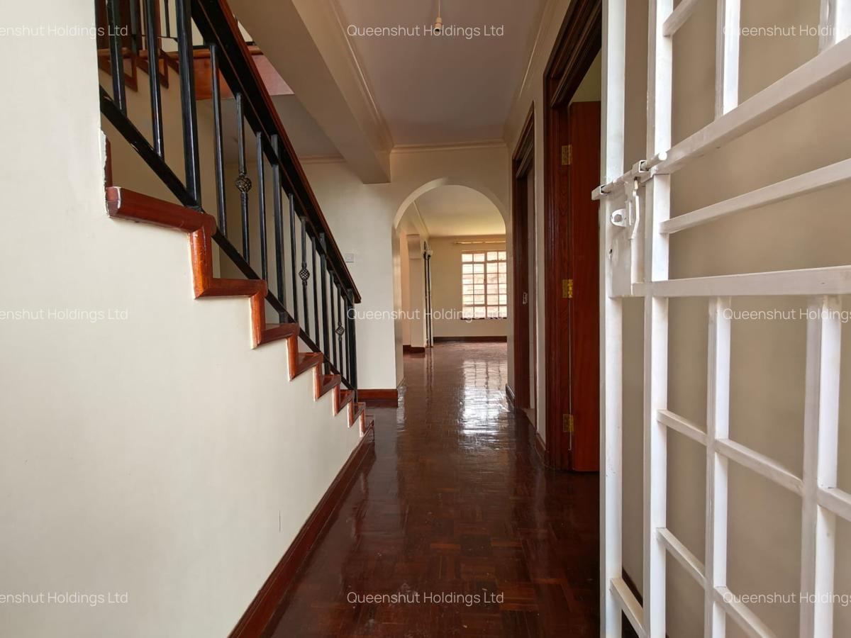 4 Bed Townhouse with En Suite in Kiambu Road - 8