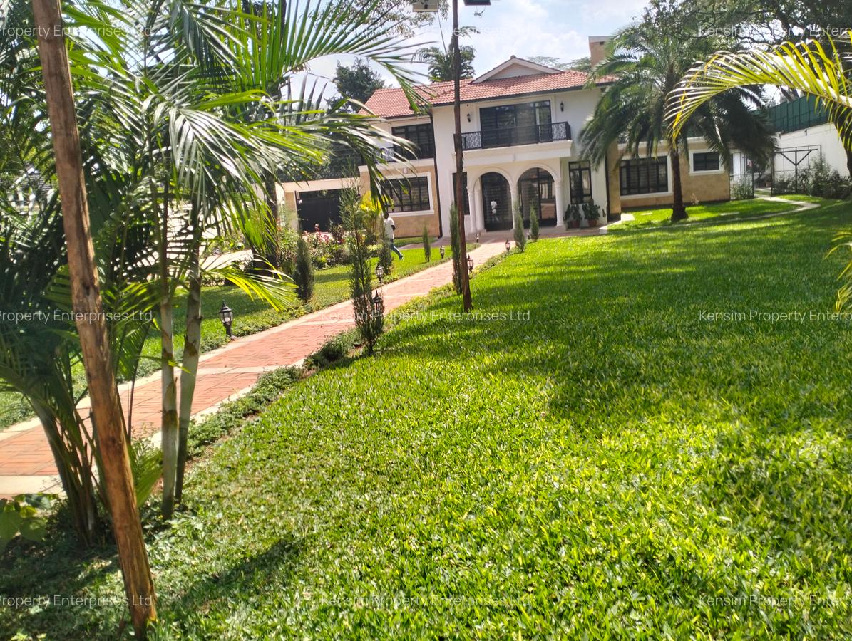 7 Bed House with En Suite in Runda - 20