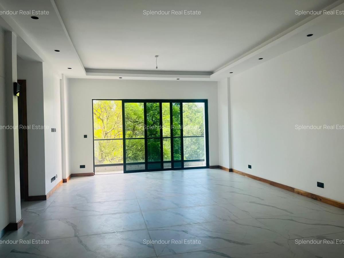 2 Bed Apartment with En Suite in Westlands Area - 2