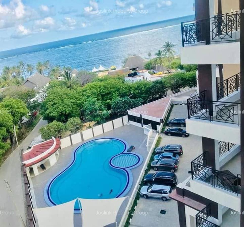 3 Bed Apartment with En Suite in Nyali Area - 1