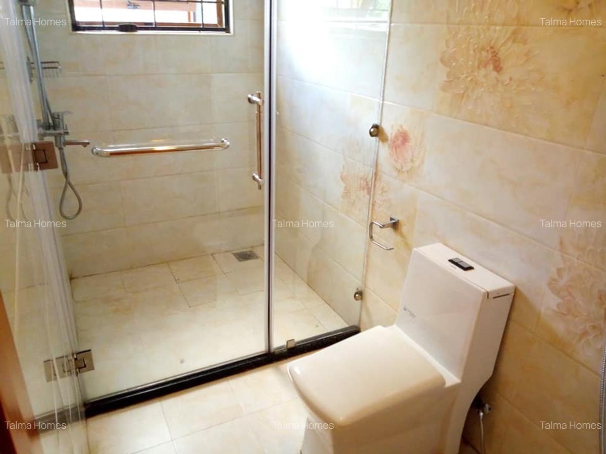 5 Bed Townhouse with En Suite at Off Convent Drive - 17