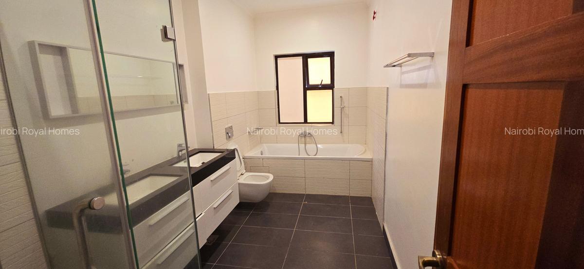 5 Bed Townhouse with En Suite at Kaputei Garden - 18