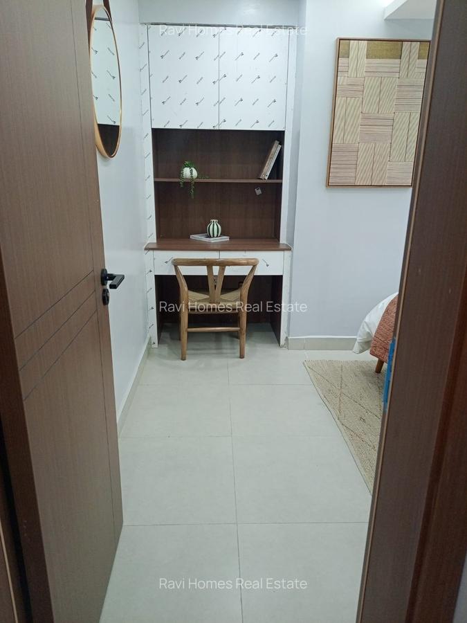 Studio Apartment with Swimming Pool at Kindaruma Road - 12