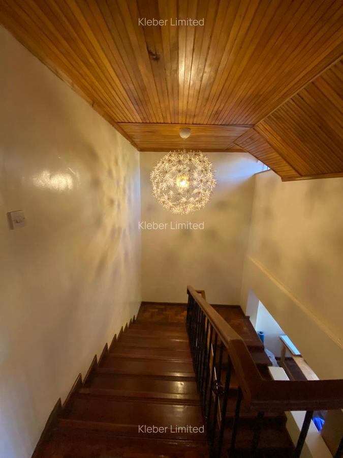 5 Bed House with En Suite at Runda - 2