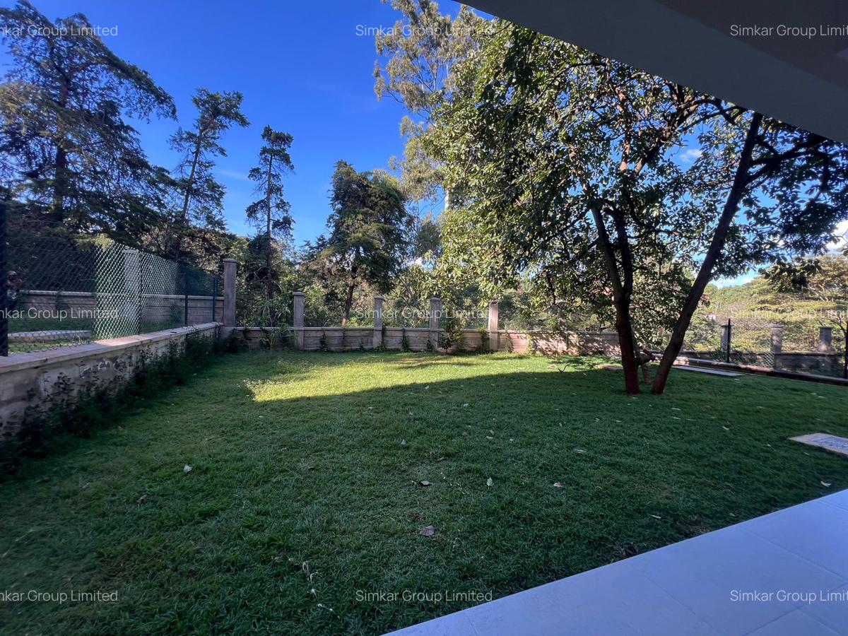 6 Bed Townhouse with En Suite at Peponi Rd - 4