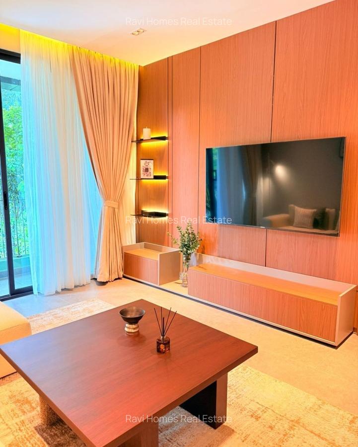 Serviced Studio Apartment with Swimming Pool at Un Crescent - 9