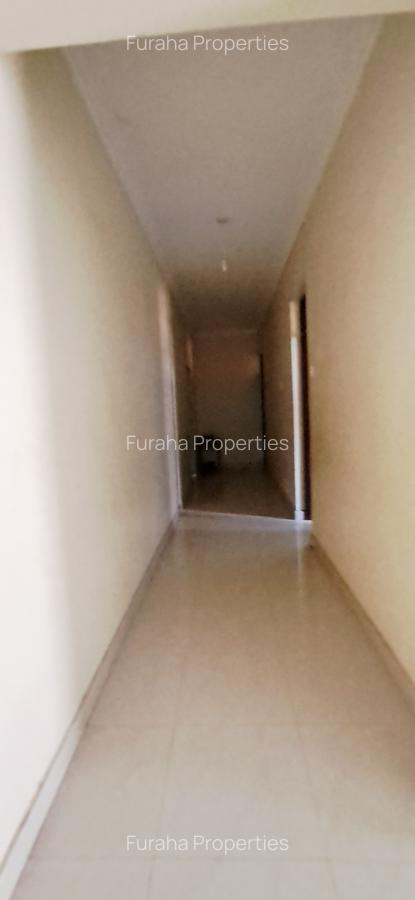5 Bed House with En Suite at Nyali - 8
