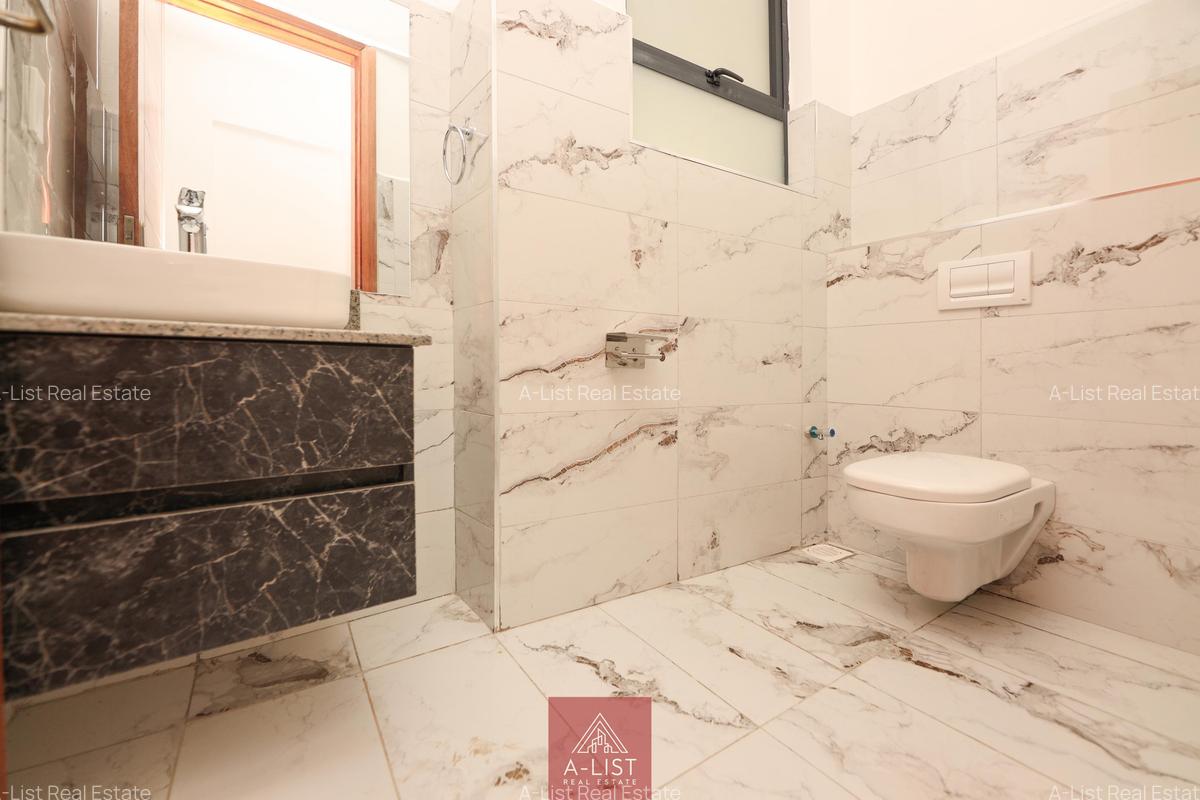 2 Bed Apartment with En Suite at Marcus Garvey Road - 13