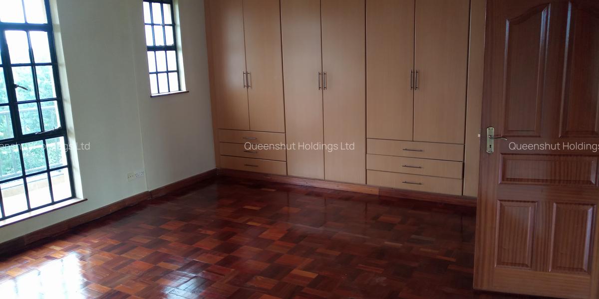 4 Bed Townhouse with En Suite in Runda - 13