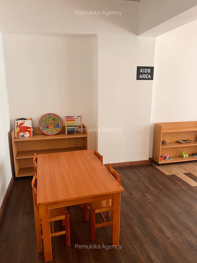 Serviced 3 Bed Apartment with En Suite in Kilimani - 9