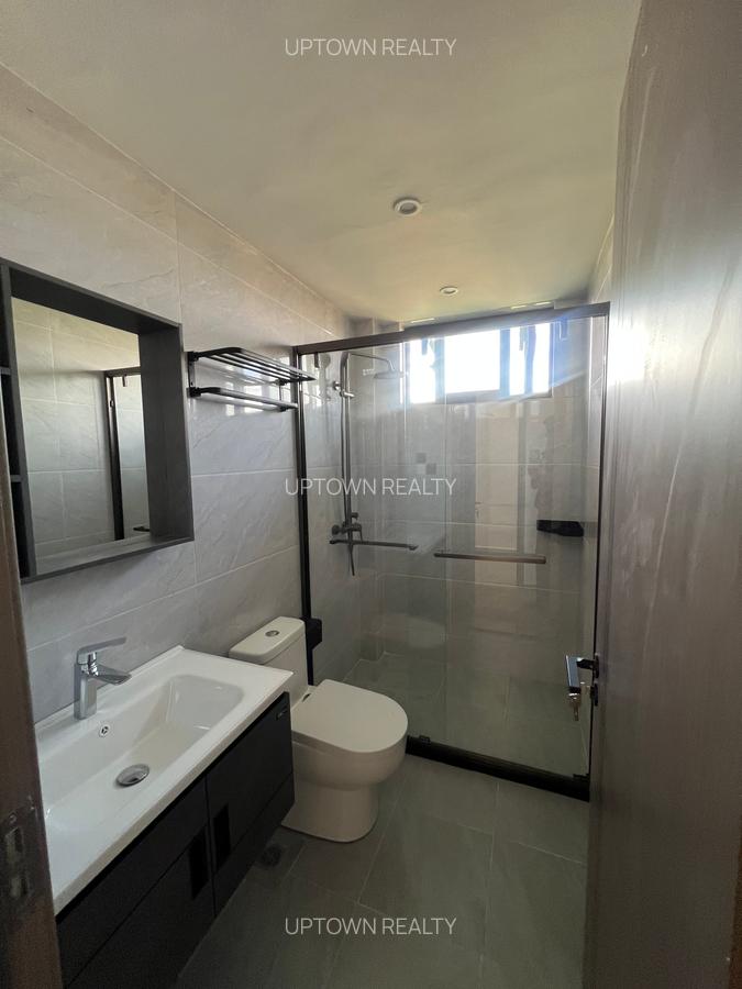3 Bed Apartment with En Suite at Lavington - 10