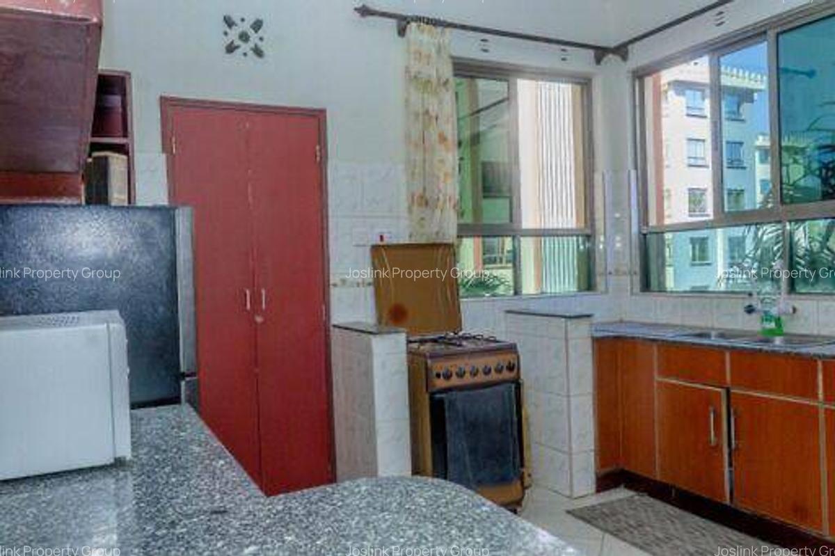Serviced 3 Bed Apartment with En Suite in Nyali Area - 8