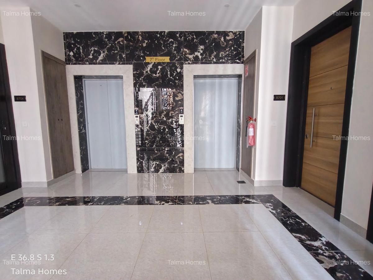 3 Bed Apartment with En Suite at Brookside Area - 17