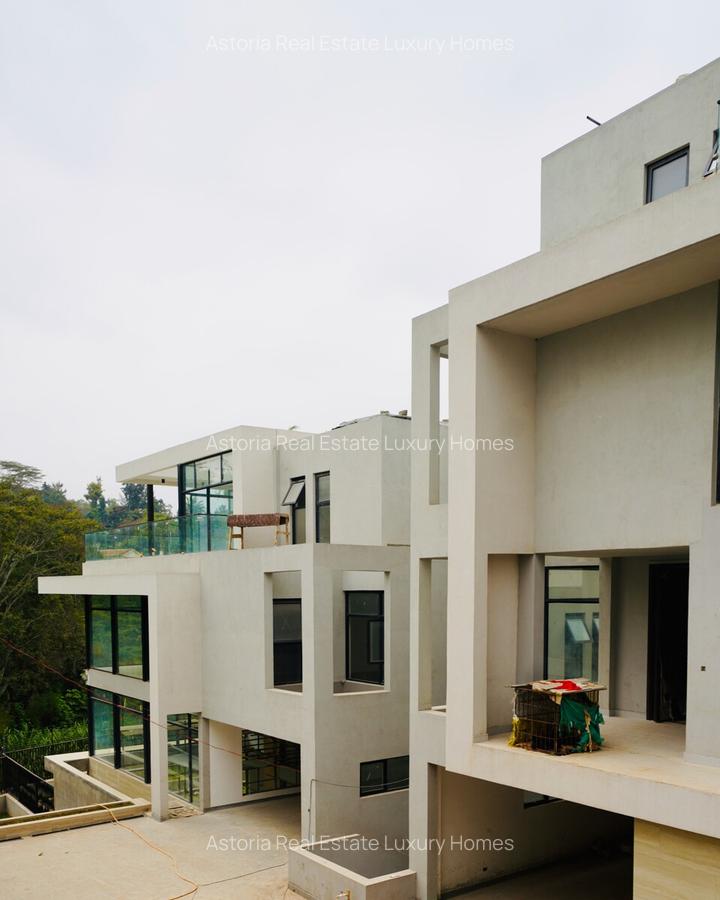 5 Bed Villa with En Suite at 2026-187 - 4