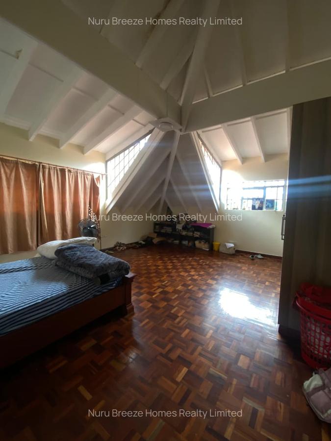 6 Bed House with En Suite in Karen - 6