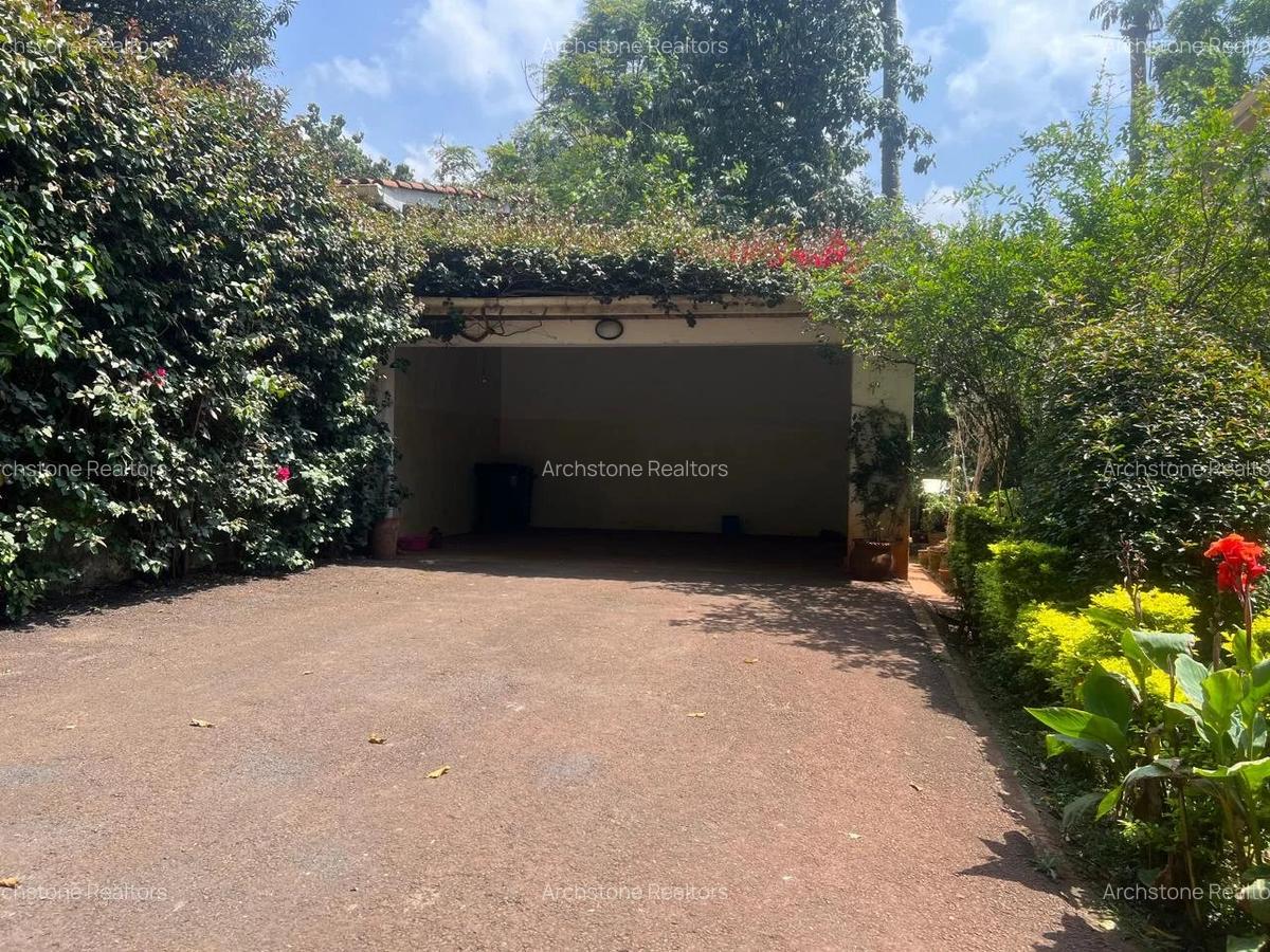 5 Bed Townhouse with En Suite in Rosslyn - 15