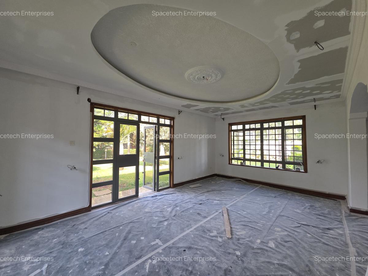 4 Bed House with En Suite in Runda - 19