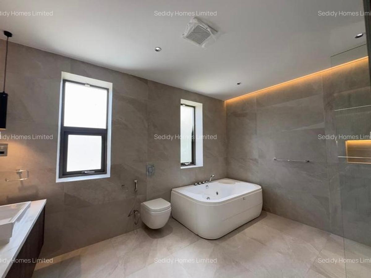 5 Bed Villa with En Suite in Karen - 15