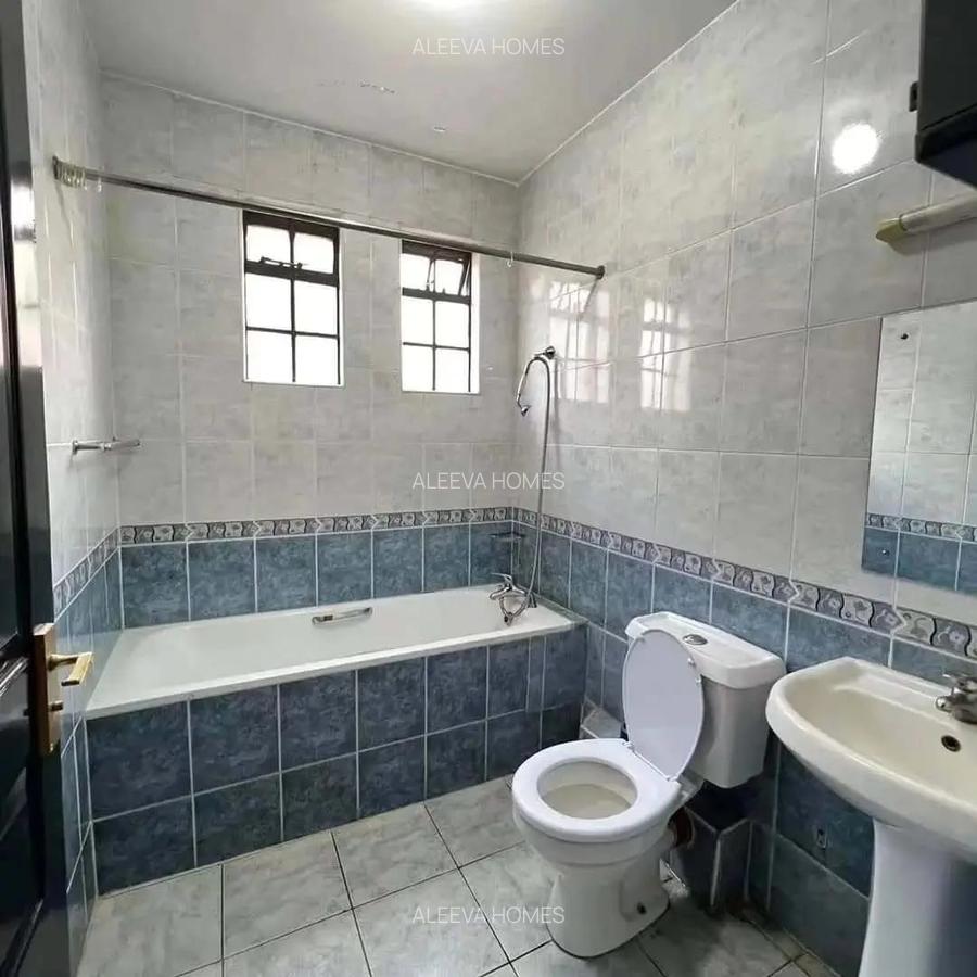 3 Bed Apartment with En Suite in Lavington - 19