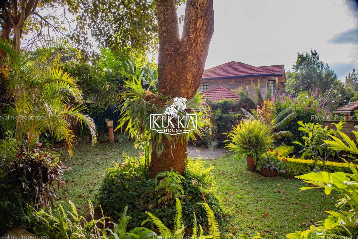 4 Bed House with En Suite at Karen - 2