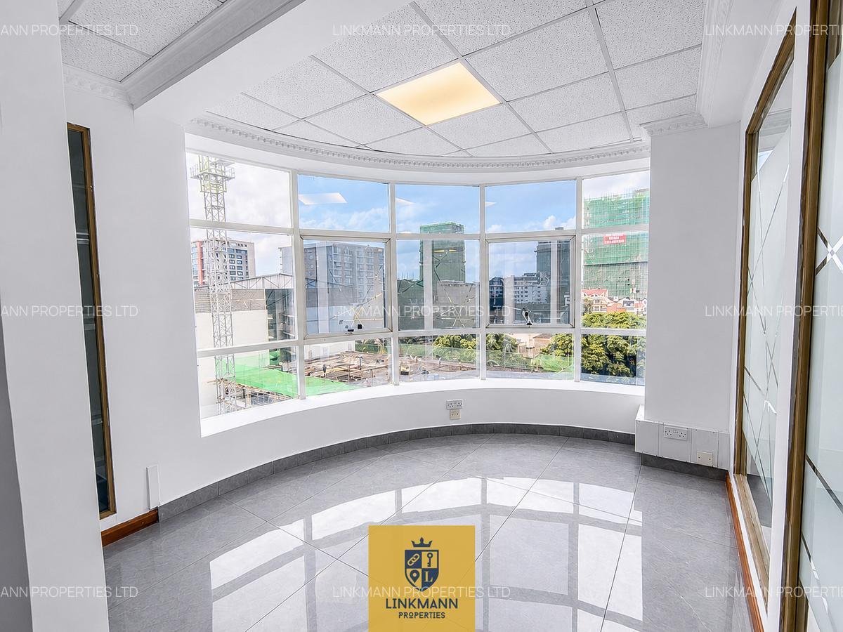 1,230 ft² Office with Service Charge Included in Westlands Area - 5
