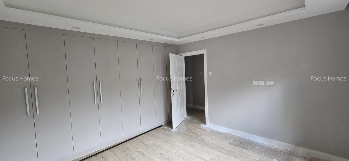 3 Bed Apartment with En Suite in Lavington - 9
