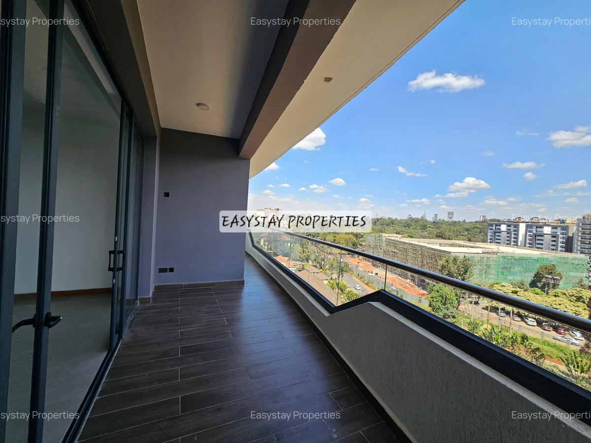 4 Bed Apartment with En Suite in Riverside - 1