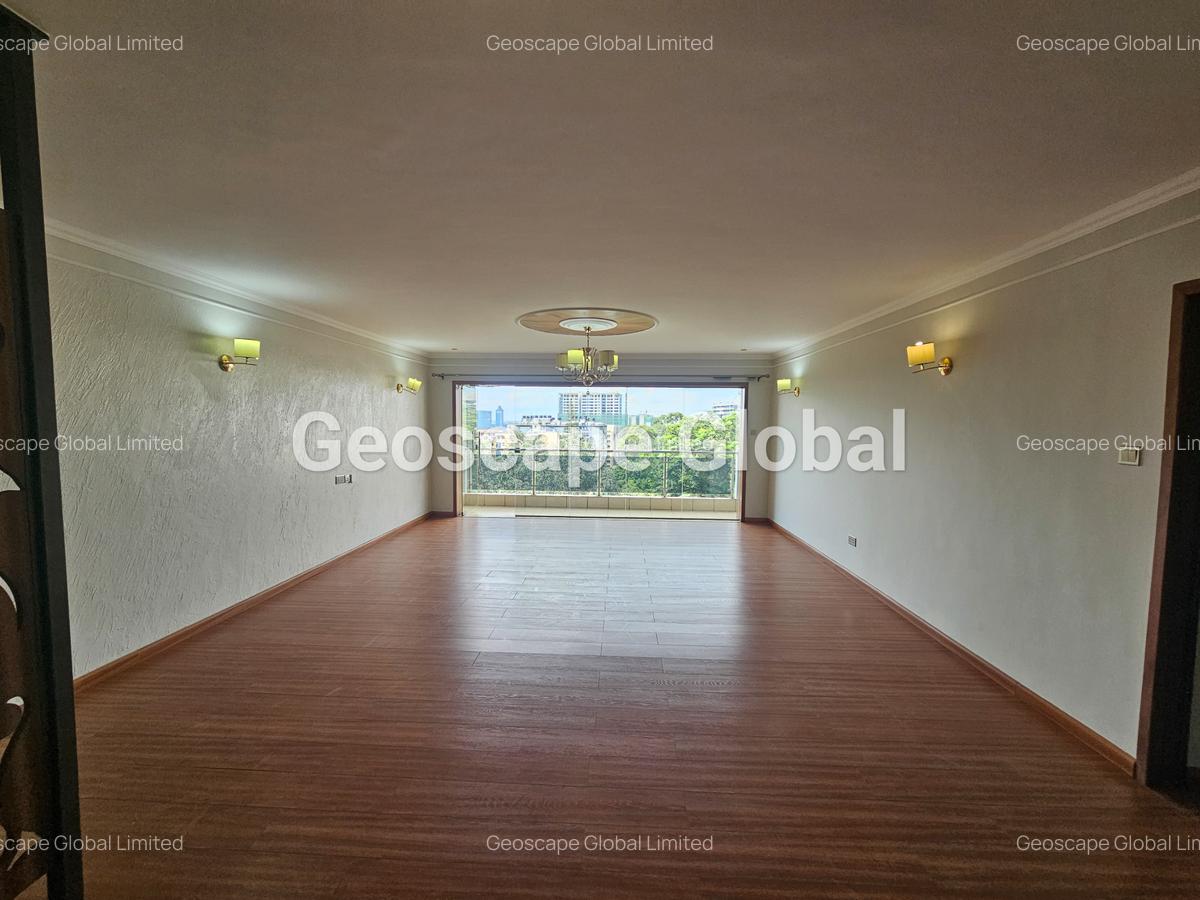 3 Bed Apartment with En Suite in Kileleshwa - 18