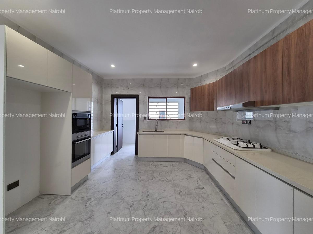 Furnished 3 Bed Apartment with En Suite at Mandera Rd - 5