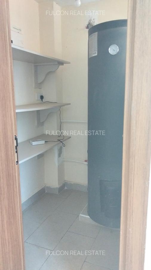 3 Bed Apartment with En Suite in Kilimani - 19