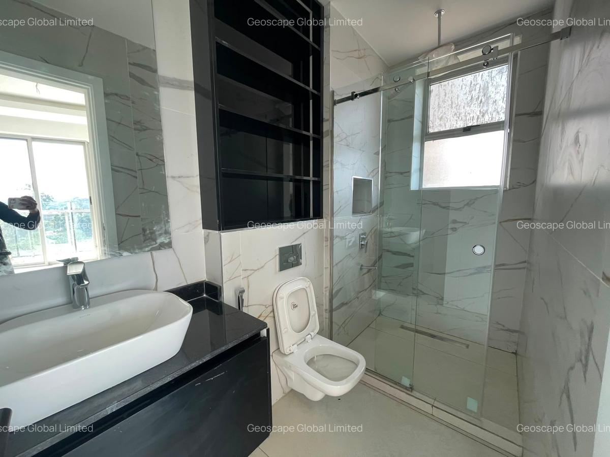 4 Bed Apartment with En Suite in Westlands Area - 12