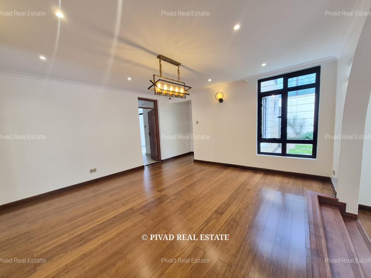 5 Bed House with Garden in Runda - 12