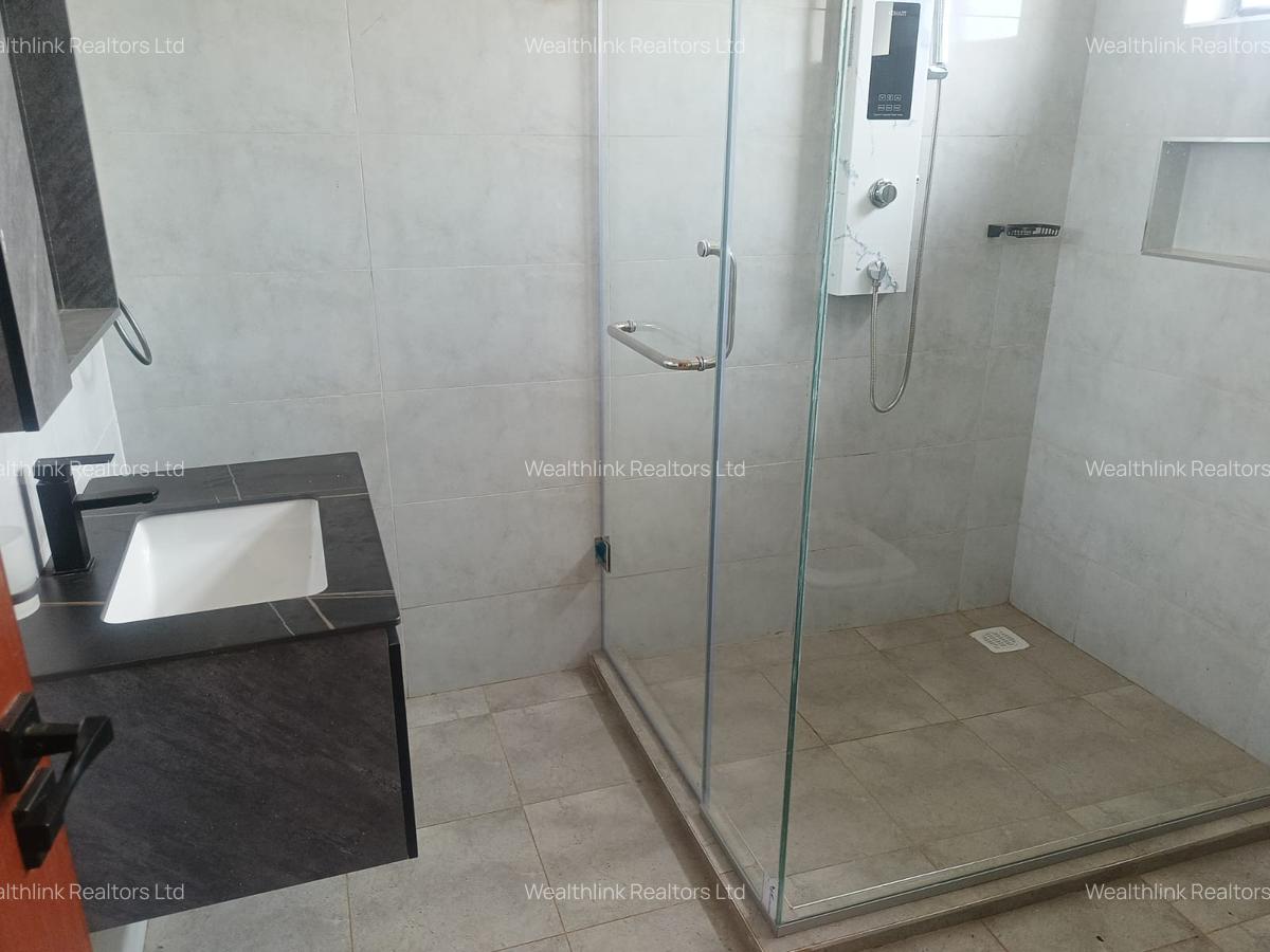 4 Bed Townhouse with En Suite at Kist - 8