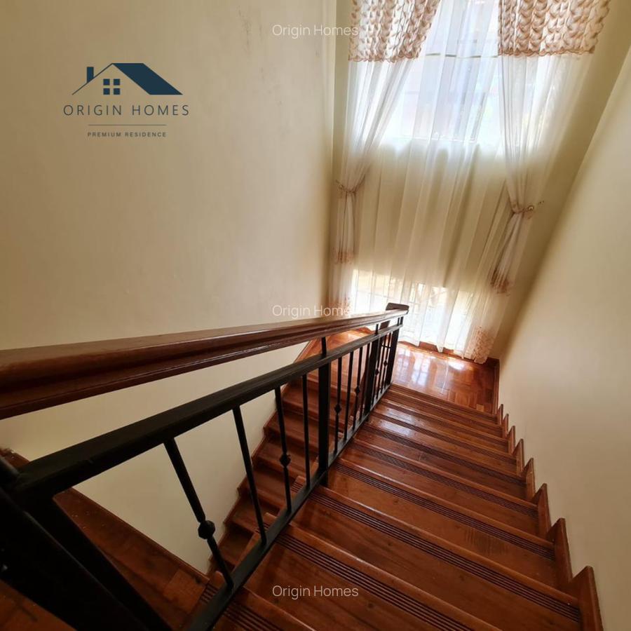 2 Bed Apartment with En Suite at Westlands - 8