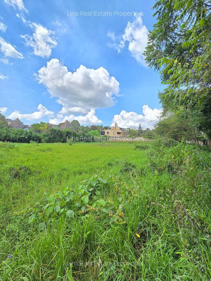 Residential Land in Runda - 2