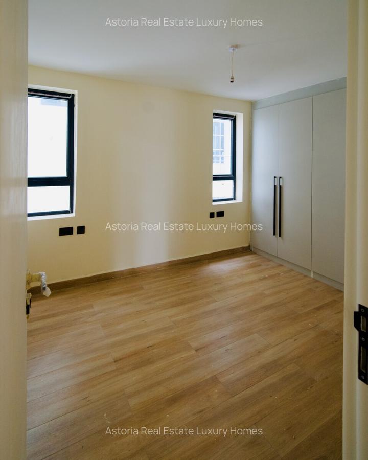 4 Bed Apartment with En Suite at 2026-429 4 Bed - 20