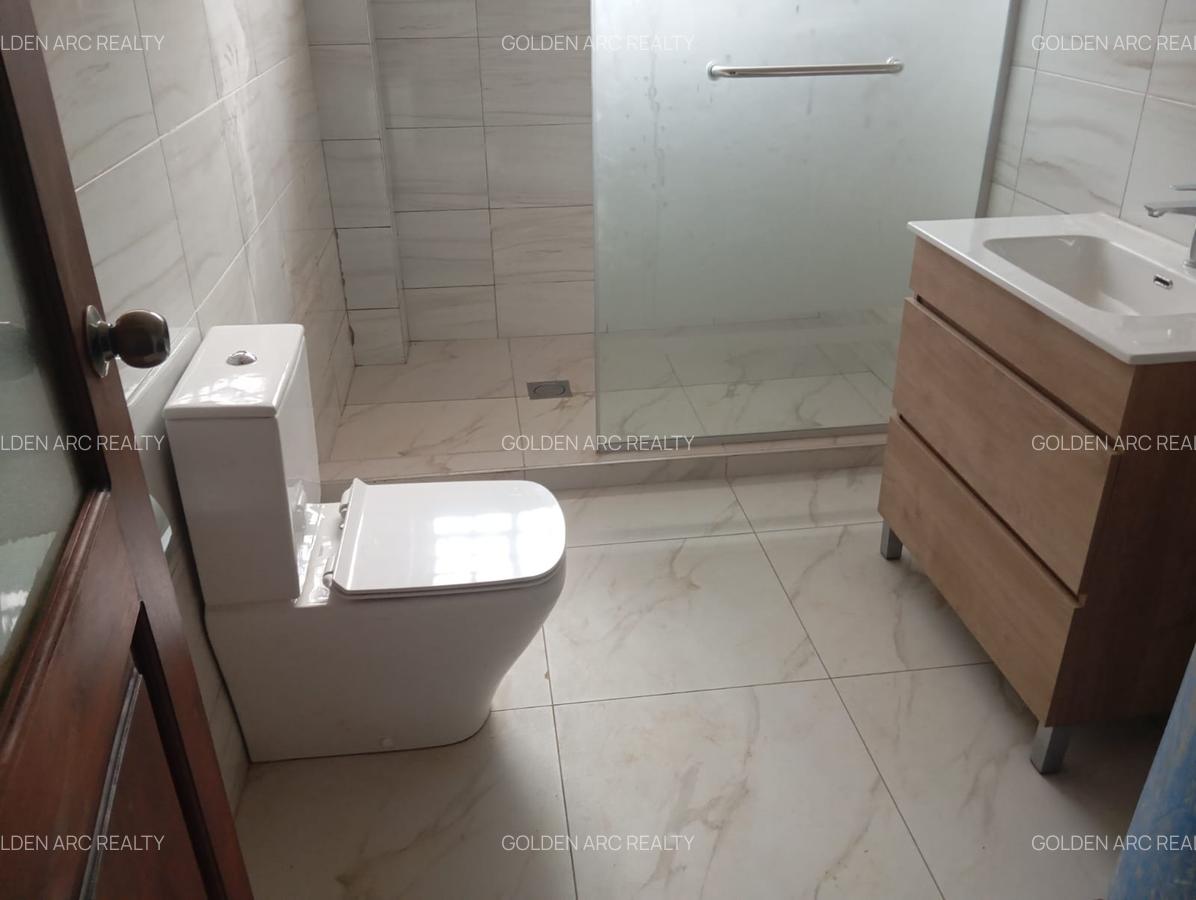 4 Bed Townhouse with En Suite in Karen - 16