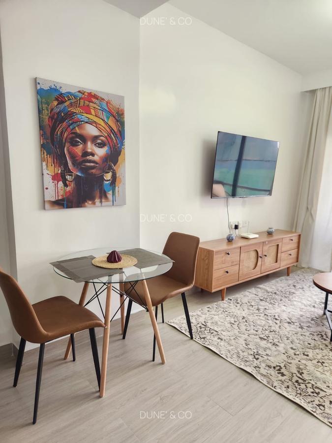 Serviced 1 Bed Apartment with En Suite in Westlands Area - 3