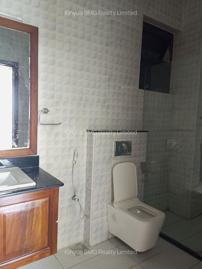 4 Bed Apartment with En Suite at Off Oceanic Road - 3