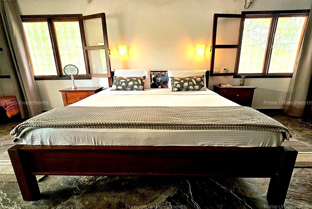4 Bed House with En Suite at Diani Beach - 5