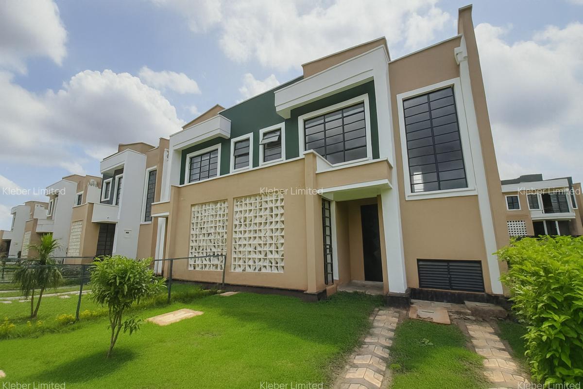 4 Bed Townhouse with En Suite in Kitengela - 11