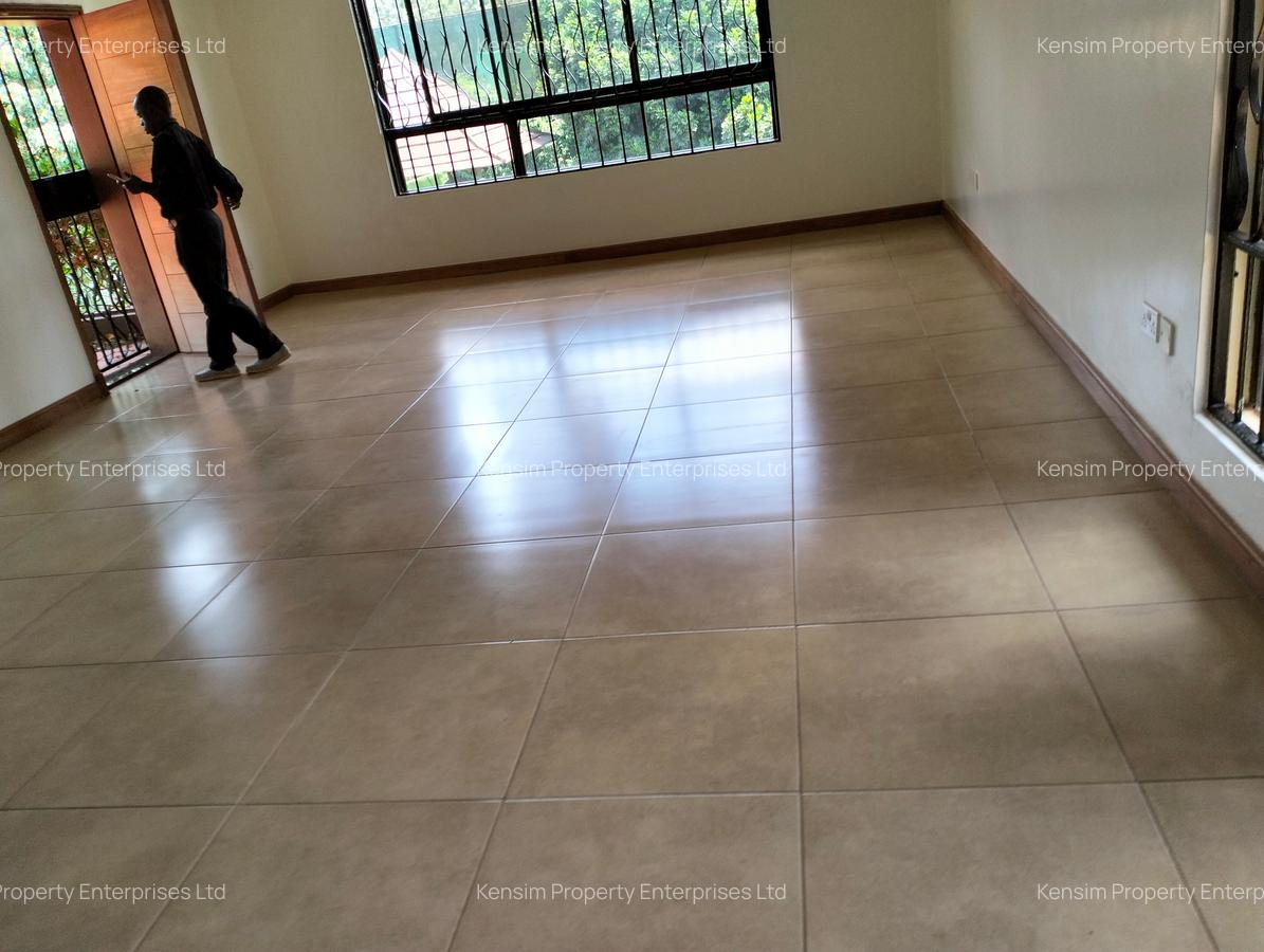 4 Bed Townhouse with En Suite in Runda - 14