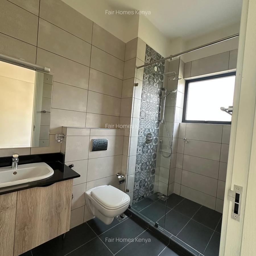 2 Bed Apartment with En Suite at Valley Arcade - 8