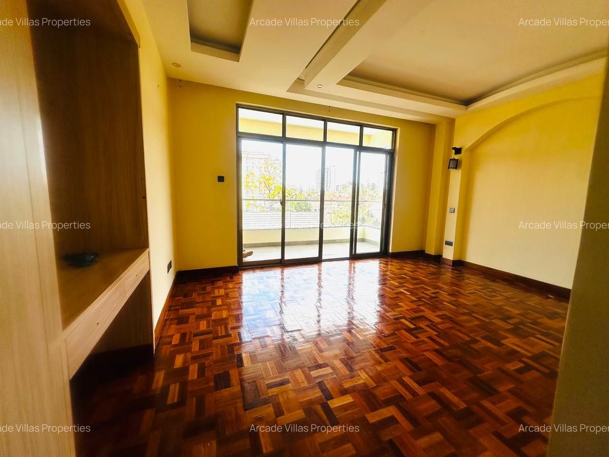 2 Bed Apartment with En Suite in Kileleshwa - 15