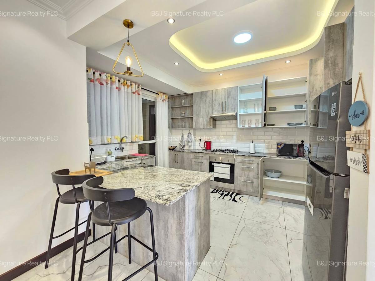 Serviced 2 Bed Apartment with En Suite in Brookside - 1