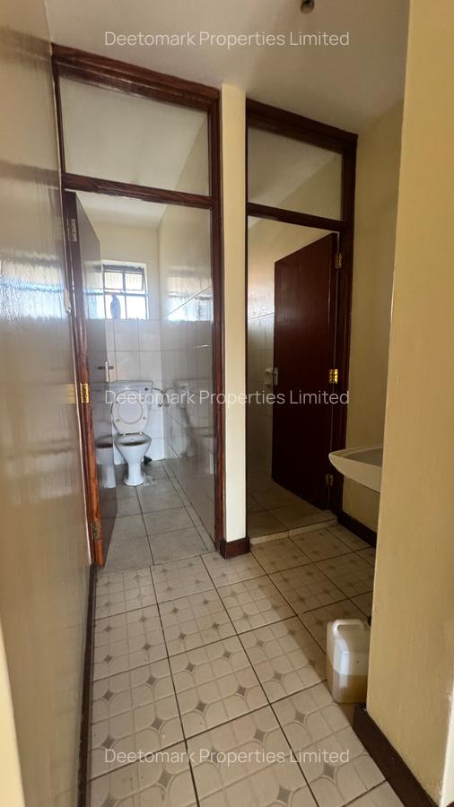 2 Bed Apartment with Borehole at Langata - 14