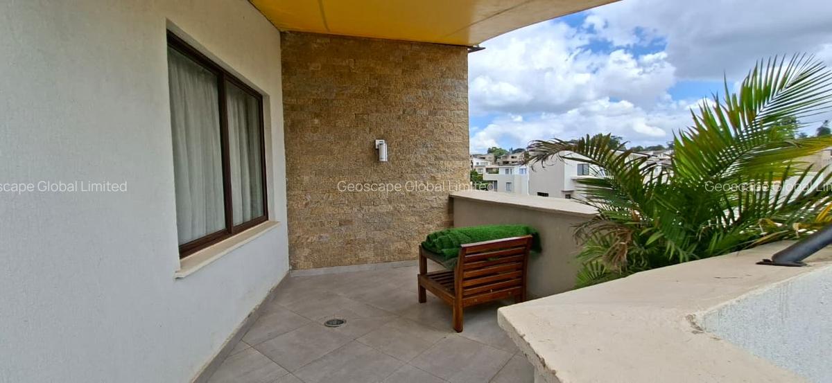 4 Bed House with En Suite in Runda - 4