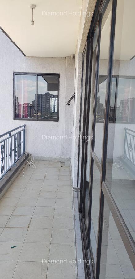 2 Bed Apartment with En Suite at Parklands - 12
