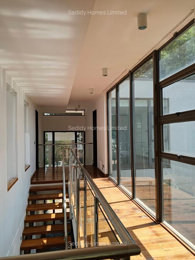 5 Bed Villa with En Suite in Karen - 13