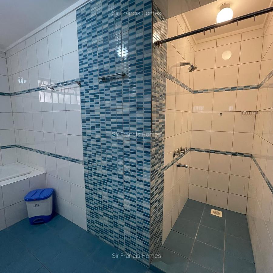 Serviced 3 Bed Apartment with En Suite in Westlands Area - 3